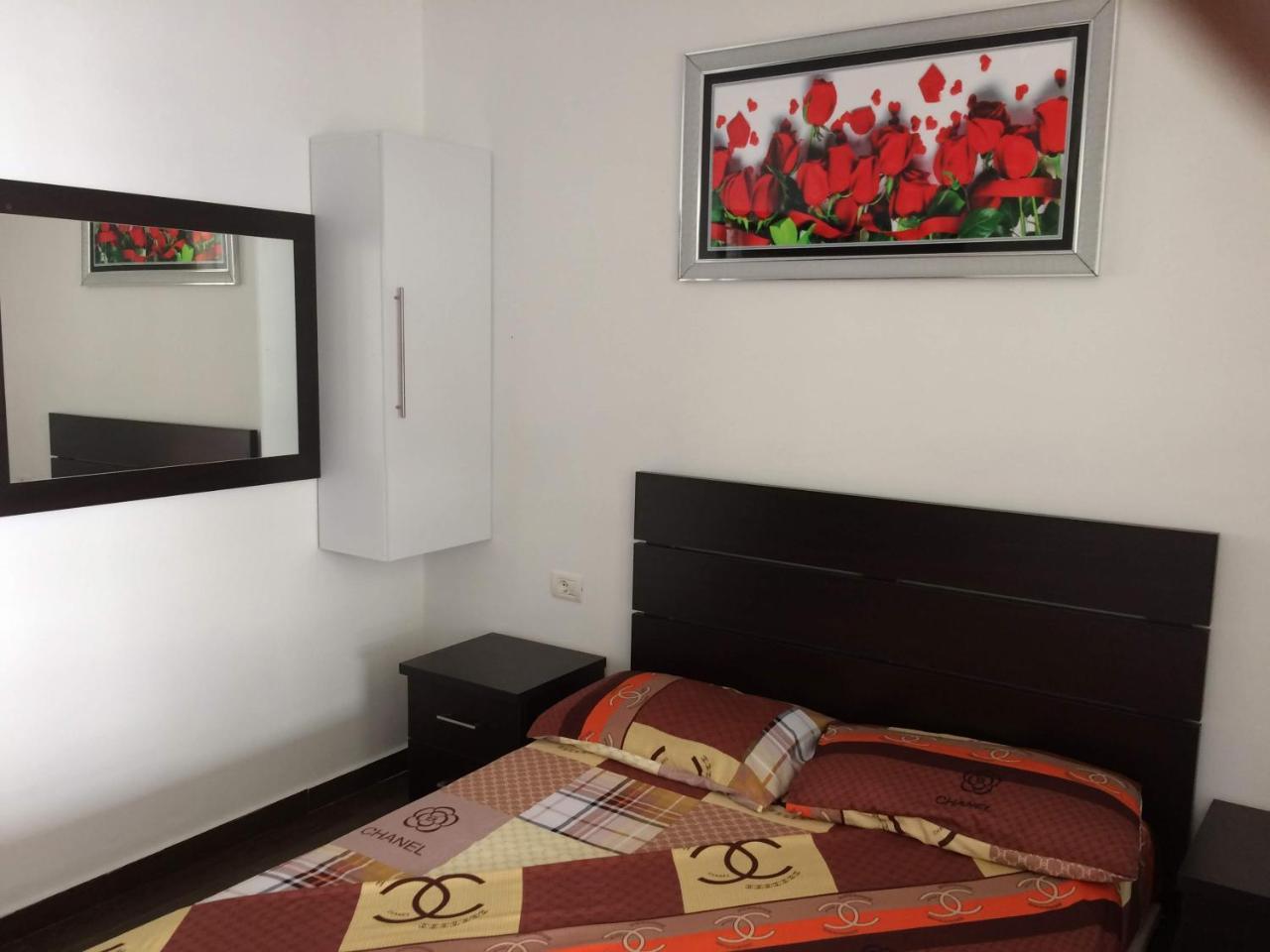 Holiday Home Shengjin Exterior photo